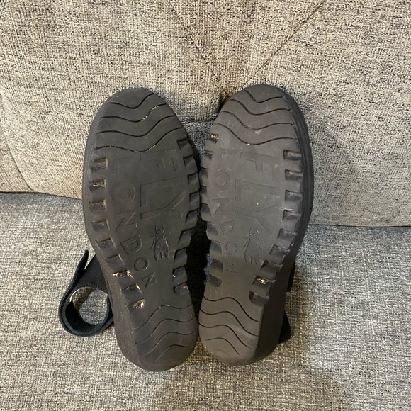 Fly London Yeay Wedge Slingback Black Sandals Women’s Size 37 - Picture 8 of 10